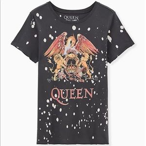 TORRID CLASSIC FIT CREW TEE - QUEEN BLACK SPLATTER WASH